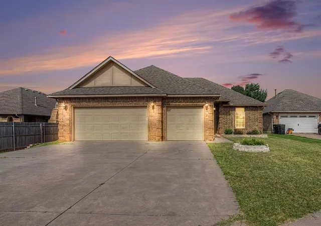Photo 1 of Sale Pending at 3109 Loren Ave, Moore, OK 73160 | MLS# 1242893 | Listing updated on 2026-08-19