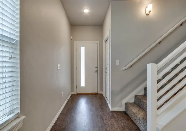 image of 2208 Camino Del Plaza Ln, Edmond, OK 73013 | MLS# 1242906