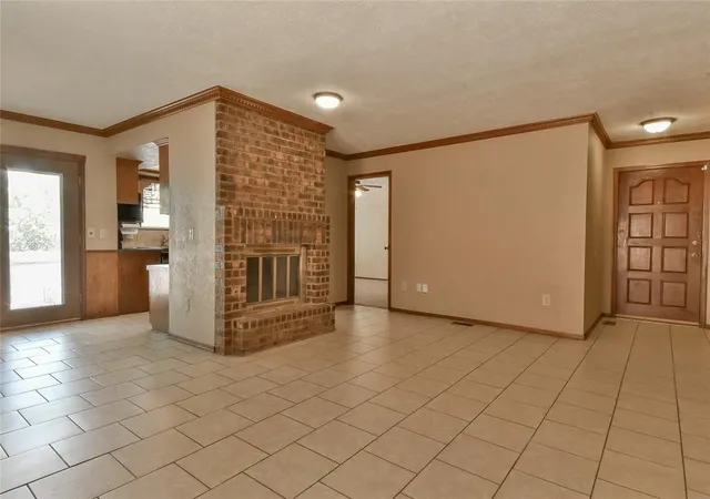 5th image of 8125 Sw 36Th St, Oklahoma City, OK 73179 | MLS# 1242914