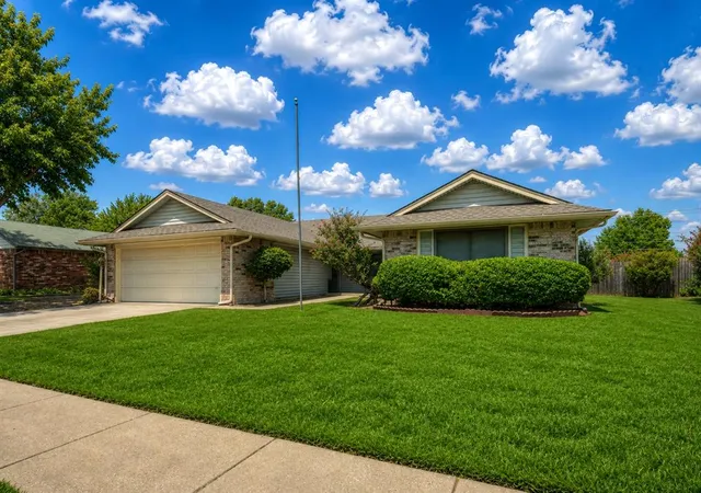 Photo 2 of Sale Pending at 8033 Nw 113th Street, Oklahoma City, OK 73162 | MLS# 1242915 | Listing updated on 2026-09-01