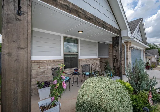 2nd image of 903 Dahlia Ln, Noble, OK 73068 | MLS# 1242921