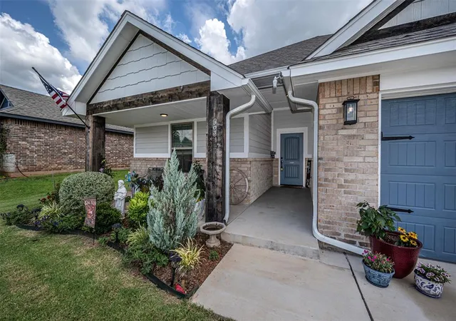 Photo 3 of Single family home for sale at 903 Dahlia Ln, Noble, OK 73068 | MLS# 1242921 | Listing updated on 2026-08-12