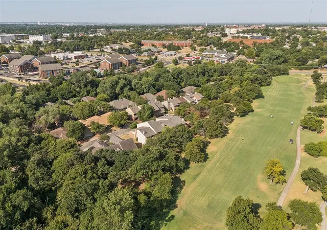 37th image of 1713 Windhill Ave, Edmond, OK 73034 | MLS# 1242922