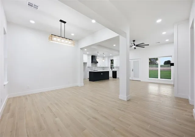 Photo 5 of Single family home for sale at 2153 Providence Way, Crescent, OK 73028 | MLS# 1242928 | Listing updated on 2026-08-27