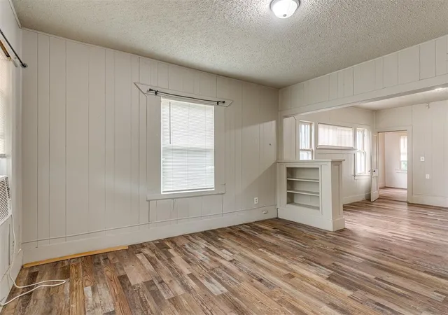 4th image of 2109 Ne 12Th St, Oklahoma City, OK 73117 | MLS# 1242934