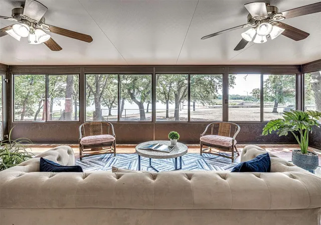 Photo 3 of Sale Pending at 1016 N Shore Dr, Guthrie, OK 73044 | MLS# 1242937 | Listing updated on 2026-10-19