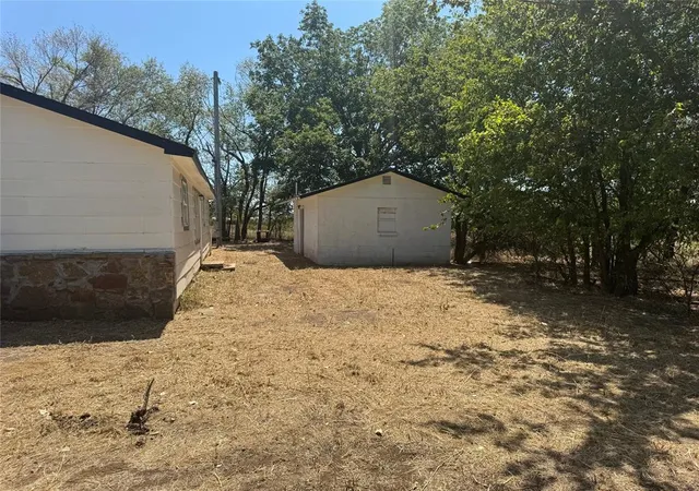 11th image of 18550 168th St, Lexington, OK 73051 | MLS# 1242944