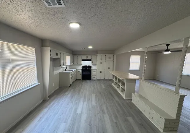 Photo 3 of Single family home for sale at 18550 168th Street, Lexington, OK 73051 | MLS# 1242944 | Listing updated on 2026-08-18