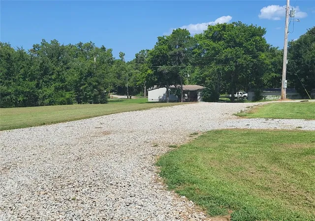 25th image of 418251 E 1201 Rd, Eufaula, OK 74432 | MLS# 1242976