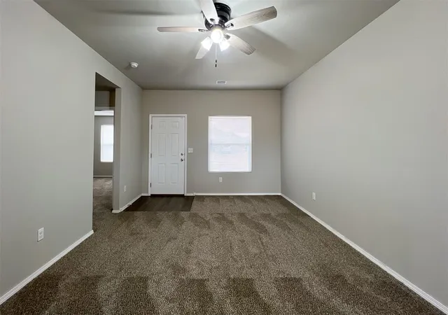 2nd image of 4301 Driftwood Dr, Harrah, OK 73045 | MLS# 1242990