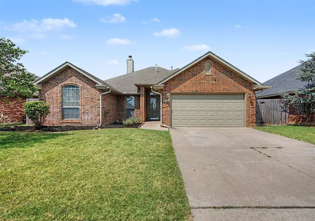 Photo 1 of Single family home for sale at 521 Loyd Ln, Moore, OK 73160 | MLS# 1242992 | Listing updated on 2026-09-02