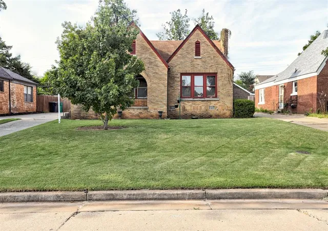 1st image of 2128 Nw 26th St, Oklahoma City, OK 73107 | MLS# 1243035