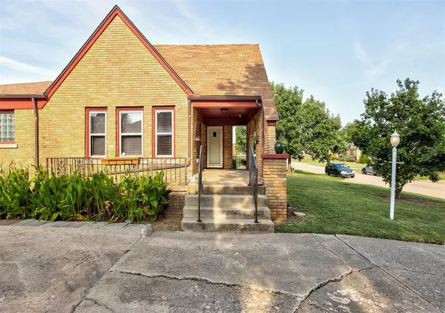 5th image of 2128 Nw 26Th St, Oklahoma City, OK 73107 | MLS# 1243035