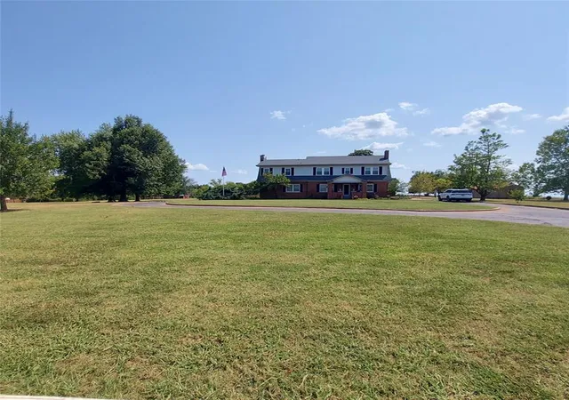 26th image of 2121 W 15th St, Chandler, OK 74834 | MLS# 1243037