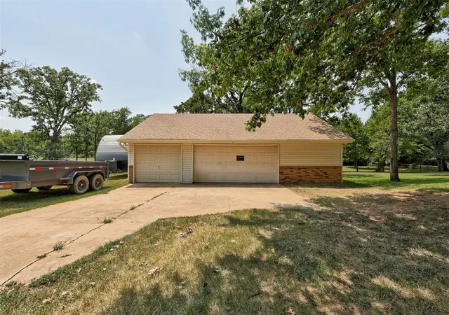 Photo 3 of Single family home for sale at 1241 Timber Ridge Dr, Choctaw, OK 73020 | MLS# 1243041 | Listing updated on 2026-10-08