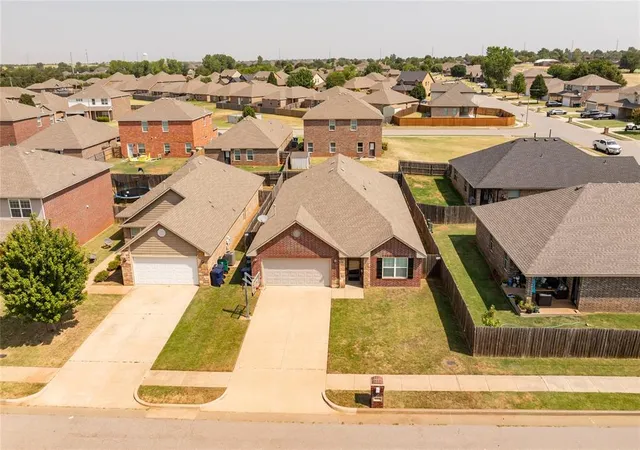 Photo 3 of Single family home for sale at 9209 NW 71st Street, Yukon, OK 73099 | MLS# 1243049 | Listing updated on 2026-10-07