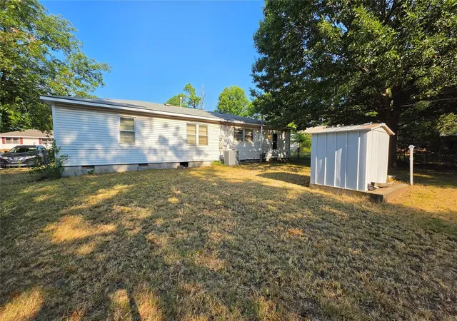 Photo 4 of Sale Pending at 311 N Roosevelt Ave, Shawnee, OK 74801 | MLS# 1243055 | Listing updated on 2026-08-31