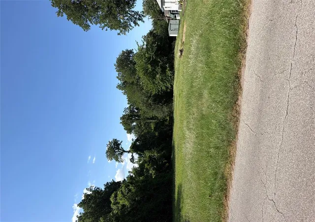 Photo 3 of Sale Pending at 607 W Adams St, Purcell, OK 73080 | MLS# 1243067 | Listing updated on 2026-08-25