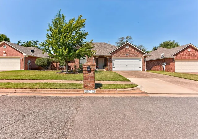 2nd image of 2517 Prescott Ave, Edmond, OK 73013 | MLS# 1243072