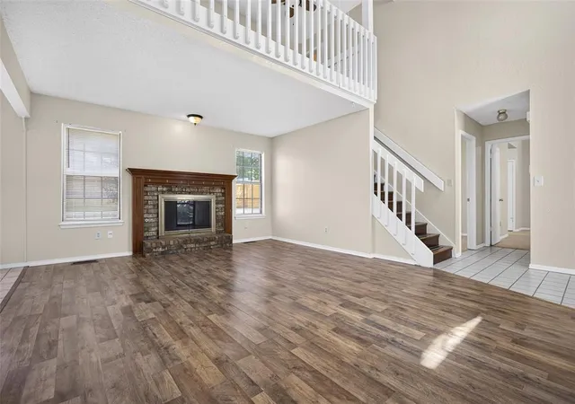 2nd image of 1217 Ne 23rd St, Moore, OK 73160 | MLS# 1243074
