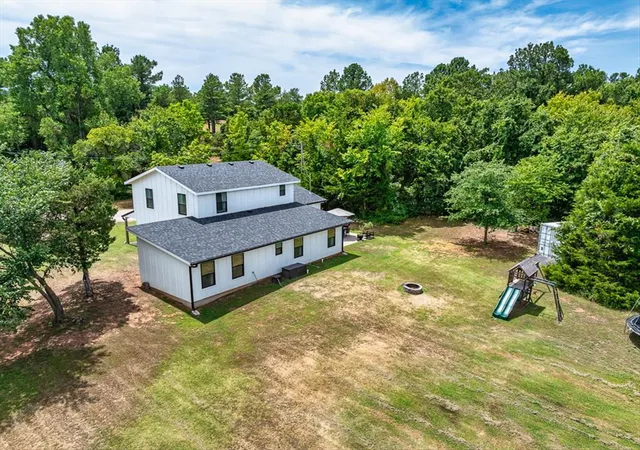 Photo 4 of Single family home for sale at 11129 SE 97th Street, Oklahoma City, OK 73165 | MLS# 1243078 | Listing updated on 2026-10-01
