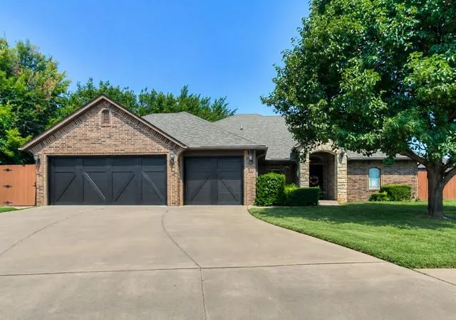 Photo 1 of Sale Pending at 1001 Summerhill Dr, Oklahoma City, OK 73160 | MLS# 1243089 | Listing updated on 2026-08-07