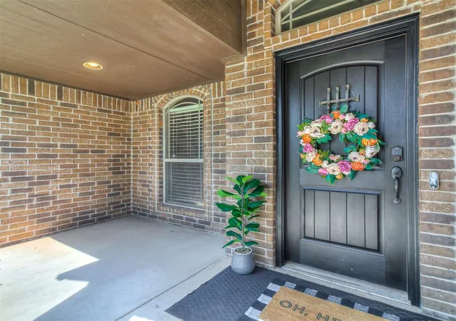 Photo 2 of Sale Pending at 1001 Summerhill Dr, Oklahoma City, OK 73160 | MLS# 1243089 | Listing updated on 2026-08-07