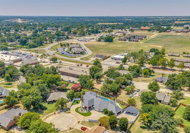 48th image of 605 Sycamore Ct, Blanchard, OK 73010 | MLS# 1243097