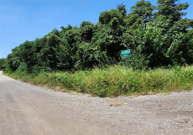 Photo 3 of Land for sale at 43 Ne Central Ave, Spencer, OK 73084 | MLS# 1243153 | Listing updated on 2026-08-07