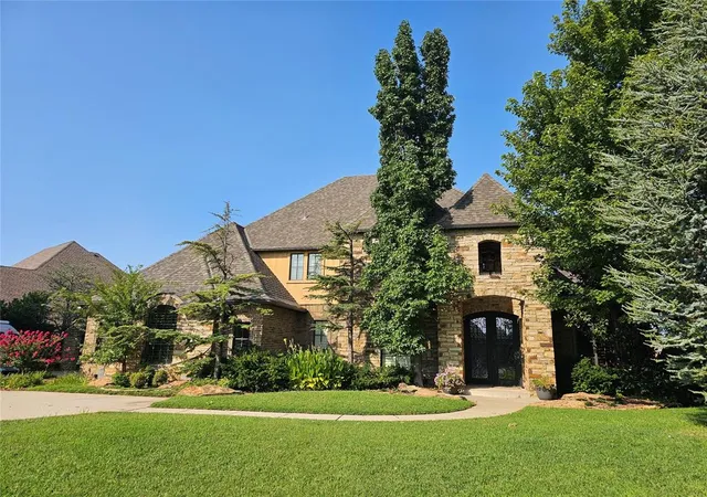 2nd image of 13613 Cascata Strada, Oklahoma City, OK 73170 | MLS# 1243154