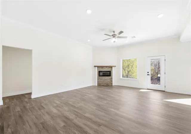 2nd image of 12444 Oak Aly, Guthrie, OK 73044 | MLS# 1243162