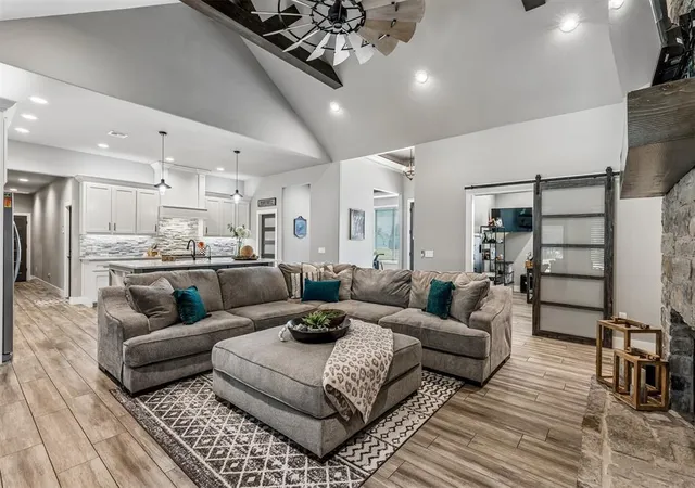 Photo 4 of Single family home for sale at 906 Drake Dr, Choctaw, OK 73020 | MLS# 1243168 | Listing updated on 2026-08-06