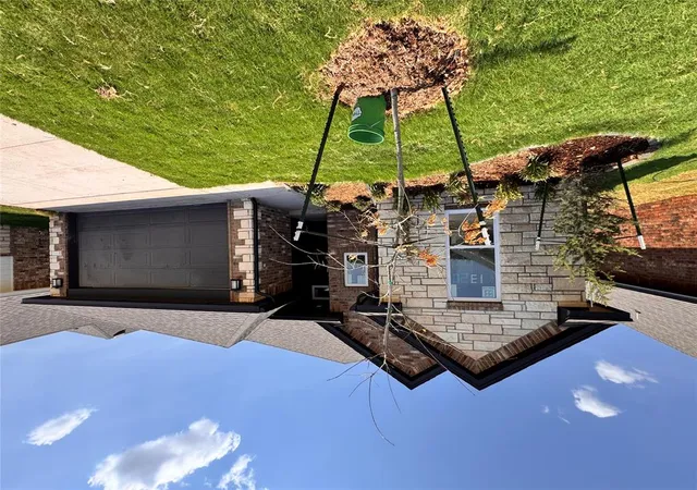 2nd image of 1320 Colonial Ave, Tuttle, OK 73089 | MLS# 1243174