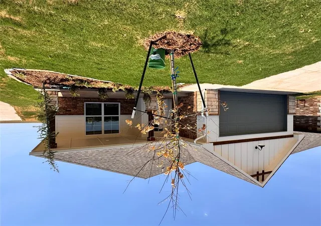 2nd image of 1316 Colonial Ave, Tuttle, OK 73089 | MLS# 1243178