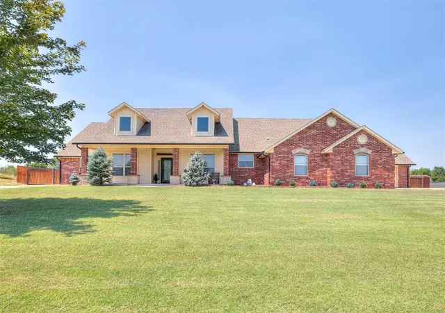 Photo 1 of Sale Pending at 7701 Deer Meadow Dr, Oklahoma City, OK 73150 | MLS# 1243182 | Listing updated on 2026-08-06