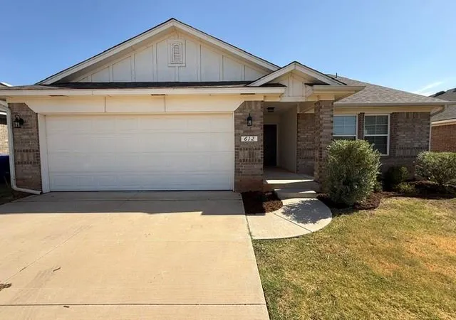 Photo 1 of Single family home for sale at 612 Blue Fish Ct, Norman, OK 73069 | MLS# 1243197 | Listing updated on 2026-08-21