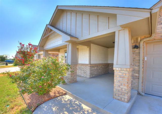 Photo 3 of Single family home for sale at 11112 SW 36th Street, Yukon, OK 73099 | MLS# 1243199 | Listing updated on 2026-08-11