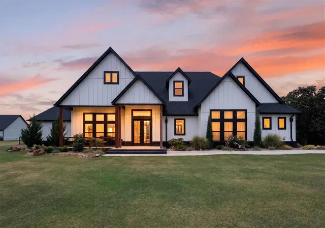 2nd image of 36860 Sandy Rock Rd, Tecumseh, OK 74873 | MLS# 1243211