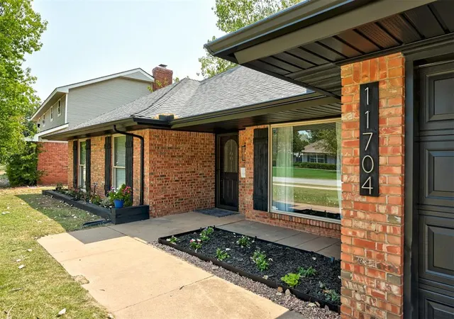 Photo 3 of Single family home for sale at 11704 N Victoria Dr, Oklahoma City, OK 73120 | MLS# 1243234 | Listing updated on 2026-08-26