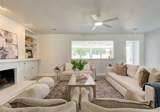 Photo 4 of Single family home for sale at 11704 N Victoria Dr, Oklahoma City, OK 73120 | MLS# 1243234 | Listing updated on 2026-10-19