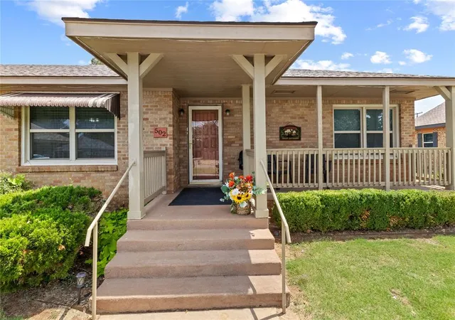 Photo 3 of Single family home for sale at 502 3rd Street, Fort Cobb, OK 73038 | MLS# 1243238 | Listing updated on 2026-08-07