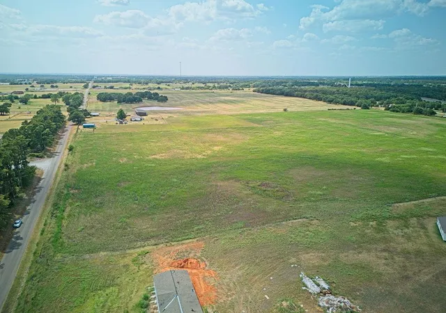 Photo 4 of Land for sale at 0000 220 Street, Blanchard, OK 73010 | MLS# 1243241 | Listing updated on 2026-08-13