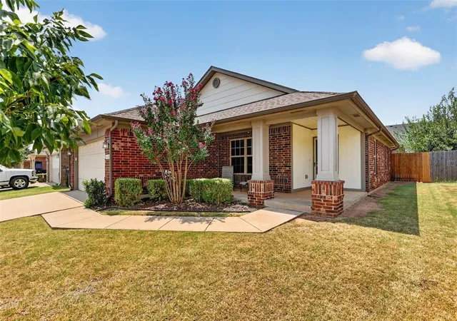 Photo 1 of Sale Pending at 18205 Viento Dr, Edmond, OK 73012 | MLS# 1243261 | Listing updated on 2026-08-27