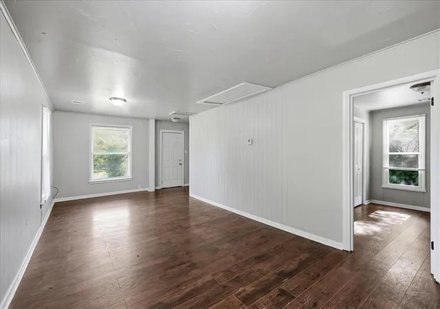 Photo 4 of Sale Pending at 1216 E Vilas Ave, Guthrie, OK 73044 | MLS# 1243269 | Listing updated on 2026-09-04