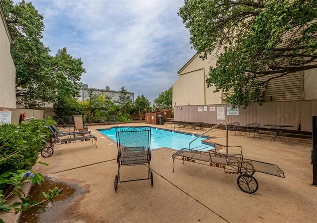 24th image of 11130 Stratford Dr #418, Oklahoma City, OK 73120 | MLS# 1243277