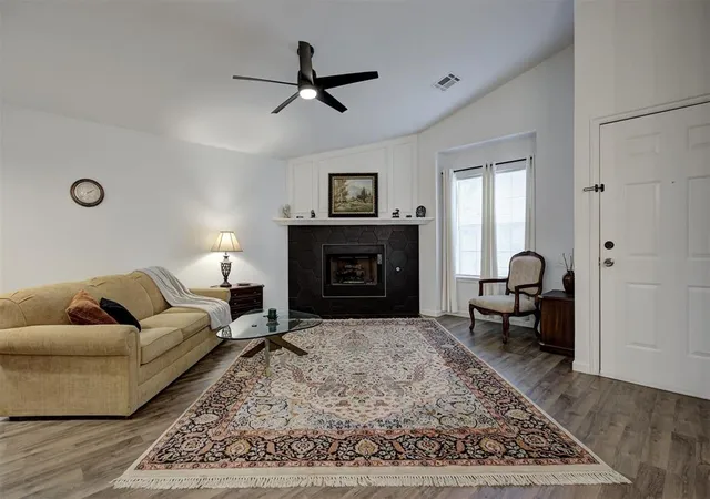 Photo 3 of Single family home for sale at 1008 Sw 23rd Street, Moore, OK 73170 | MLS# 1243282 | Listing updated on 2026-10-13
