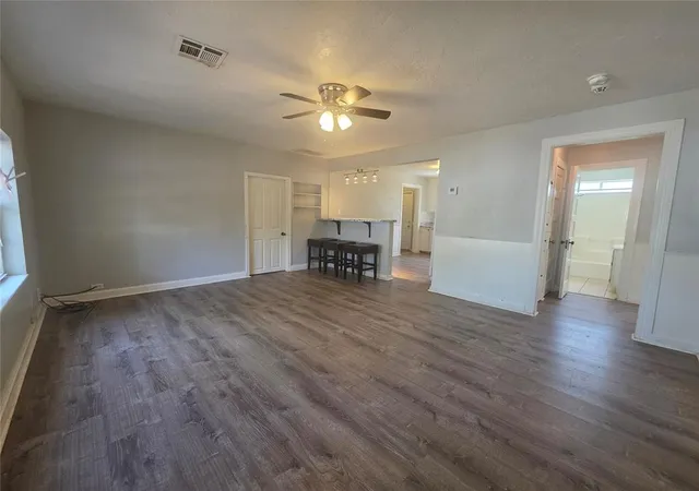 Photo 4 of Single family home for sale at 1947 N Louisa Ave, Shawnee, OK 74804 | MLS# 1243293 | Listing updated on 2026-10-06