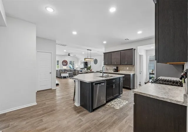 Photo 4 of Single family home for sale at 3425 Furrow Dr, Yukon, OK 73099 | MLS# 1243300 | Listing updated on 2026-09-30