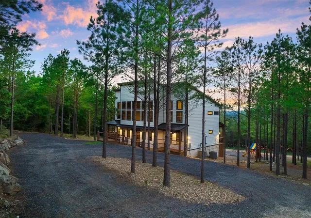 2nd image of 116 Sugar Plum Ln, Broken Bow, OK 74728 | MLS# 1243305