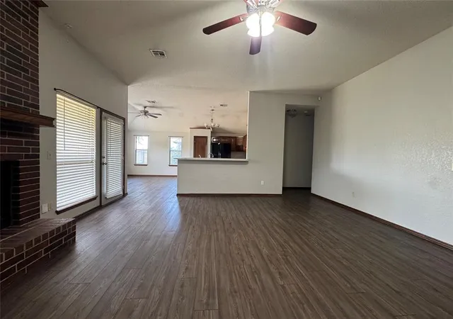 Photo 3 of Single family home for sale at 420 E Twelve Oaks Ter, Mustang, OK 73064 | MLS# 1243310 | Listing updated on 2026-08-08